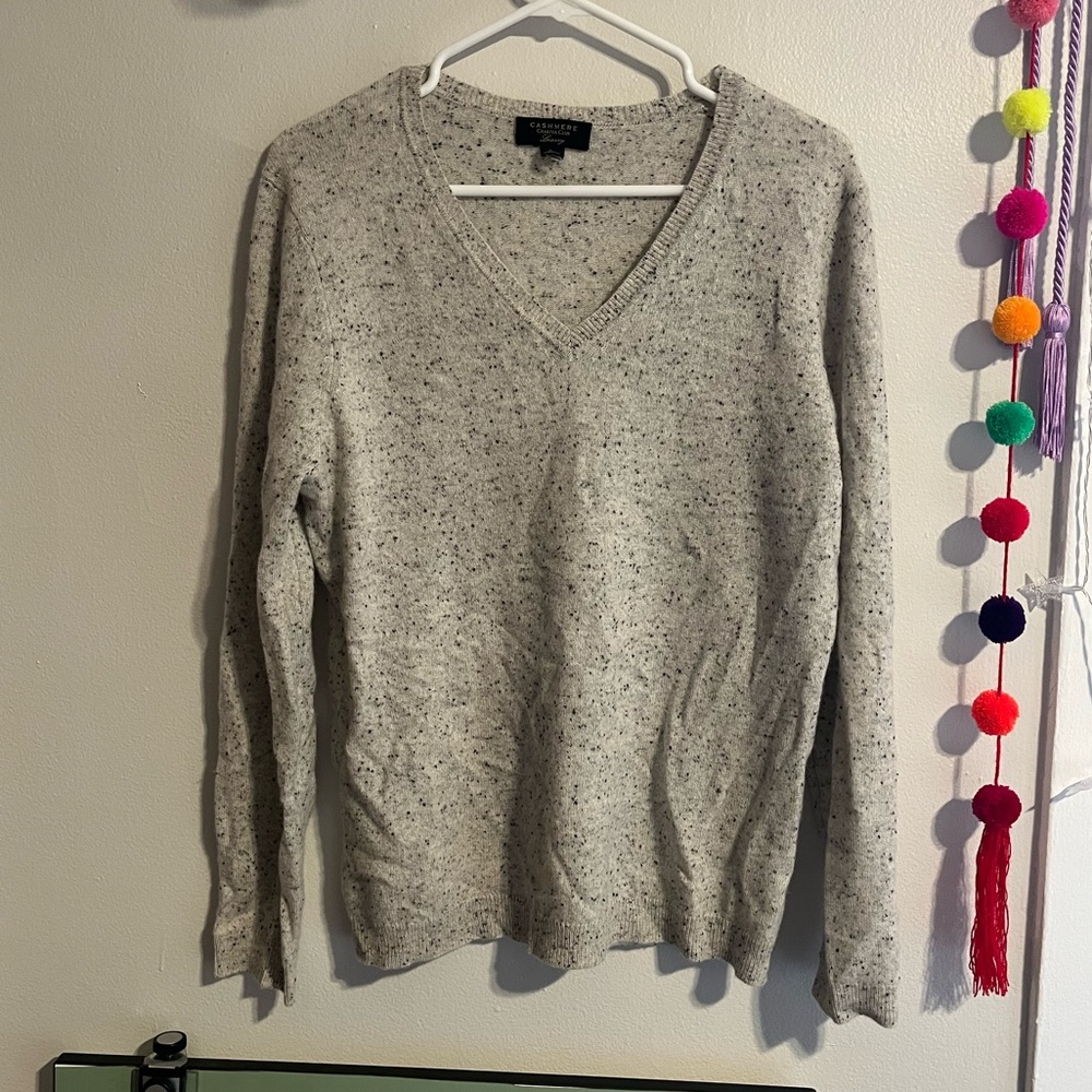 Cashmere V-neck Sweater